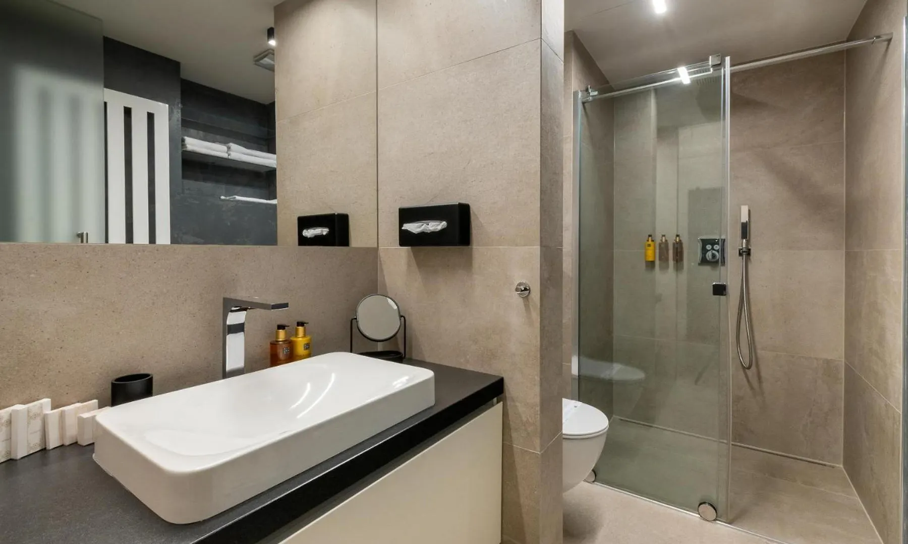 Modern Apartment Near Old Town Praga